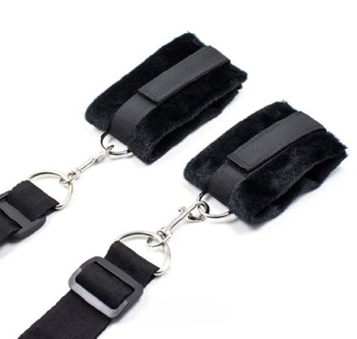 Frisky - набор бондажей для фиксации на кровати